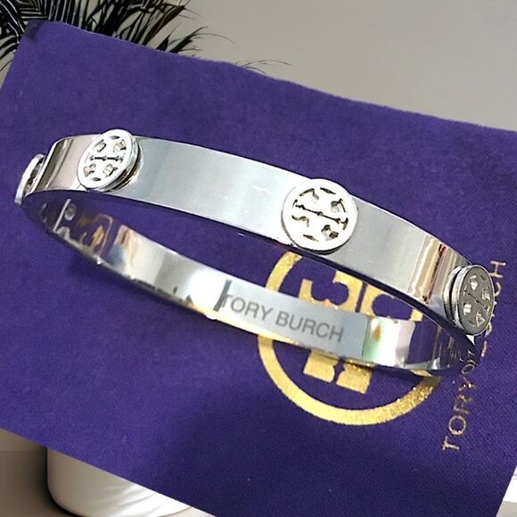 TORY BURCH STUDDED DOUBLE T SILVER LOGO BRACELET MILLER STUD HINGE, 9MM - Picture 1 of 4